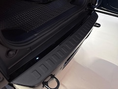 Land Rover Defender 110 - P300e Dynamic SE Edition | Explorer Pack | Trekhaak | Cold Climate Pack