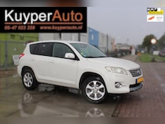 Toyota RAV4 - 2.0 VVTi Dynamic 2WD clima leder afn trekhaak navi multimedia