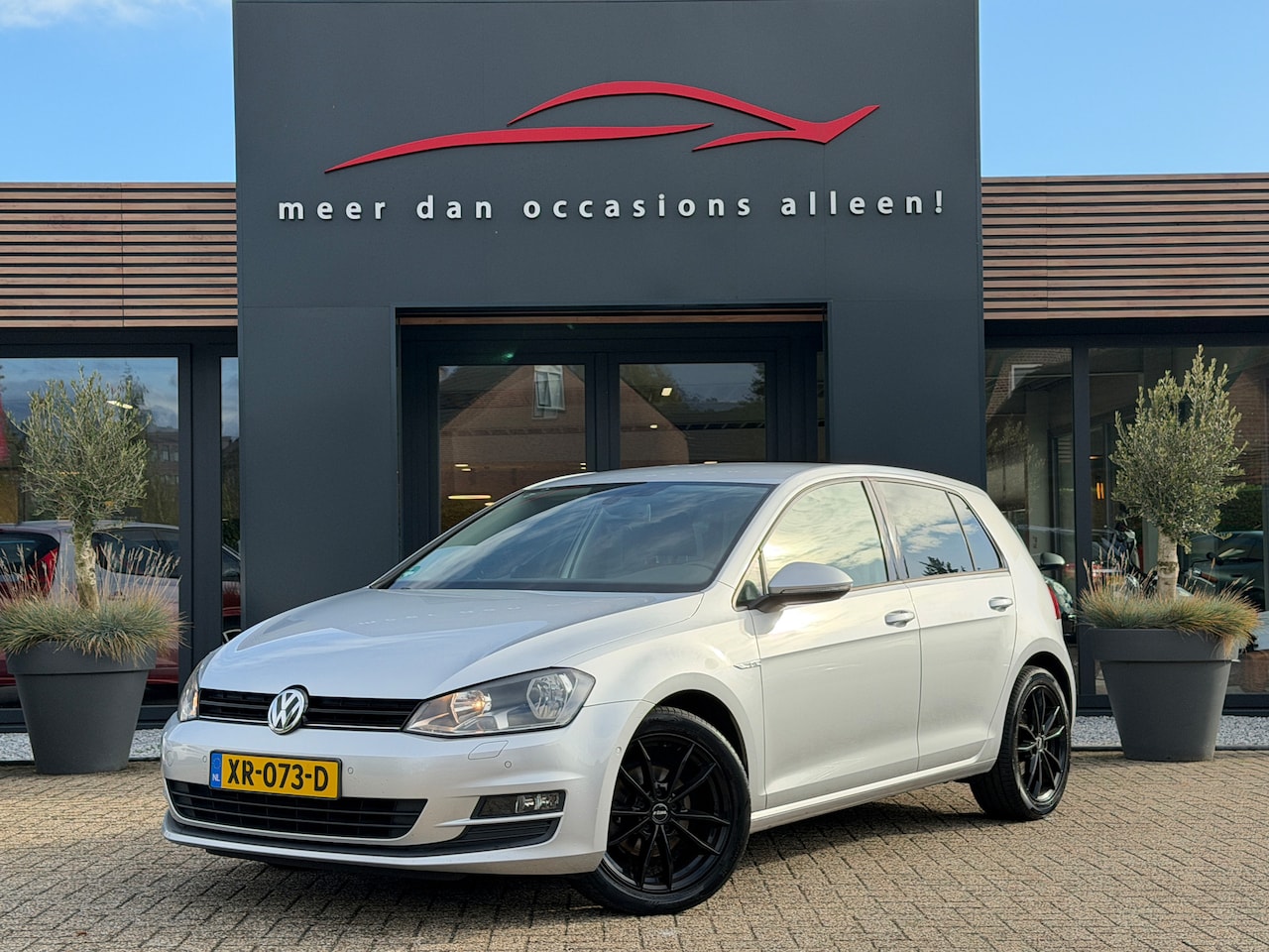 Volkswagen Golf - 1.2TSI CUP Ecc-Pdc-ParkAssist-StoelVerw - AutoWereld.nl