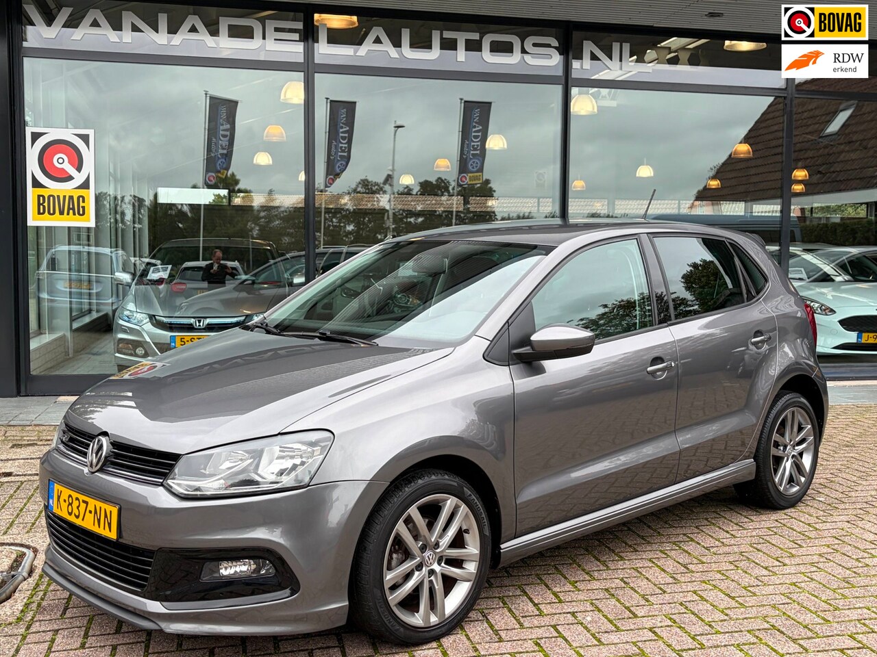 Volkswagen Polo - 1.0 R-Line 5Drs Airco LM Velgen Dealeronderhouden! - AutoWereld.nl
