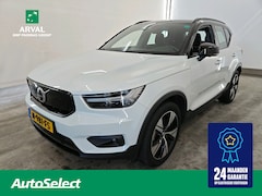 Volvo XC40 - 78 kWh 408pk Recharge P8 AWD R-Design | SOH 94% | Trekhaak | Panoramadak | Park Assist | 3