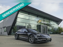 Porsche Taycan Cross Turismo - 4 476pk 93 kWh Panoramadak Performance plus Bose Passenger display 21" LMV NLauto Matrix l