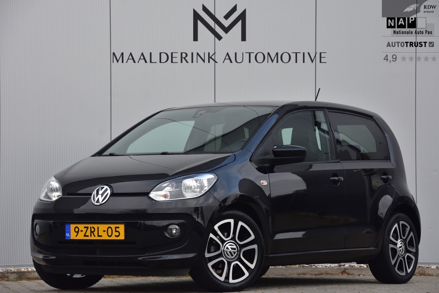 Volkswagen Up! - 1.0 high up! BlueMotion NAP, Parkeersensoren, Cruise Control, Airco - AutoWereld.nl
