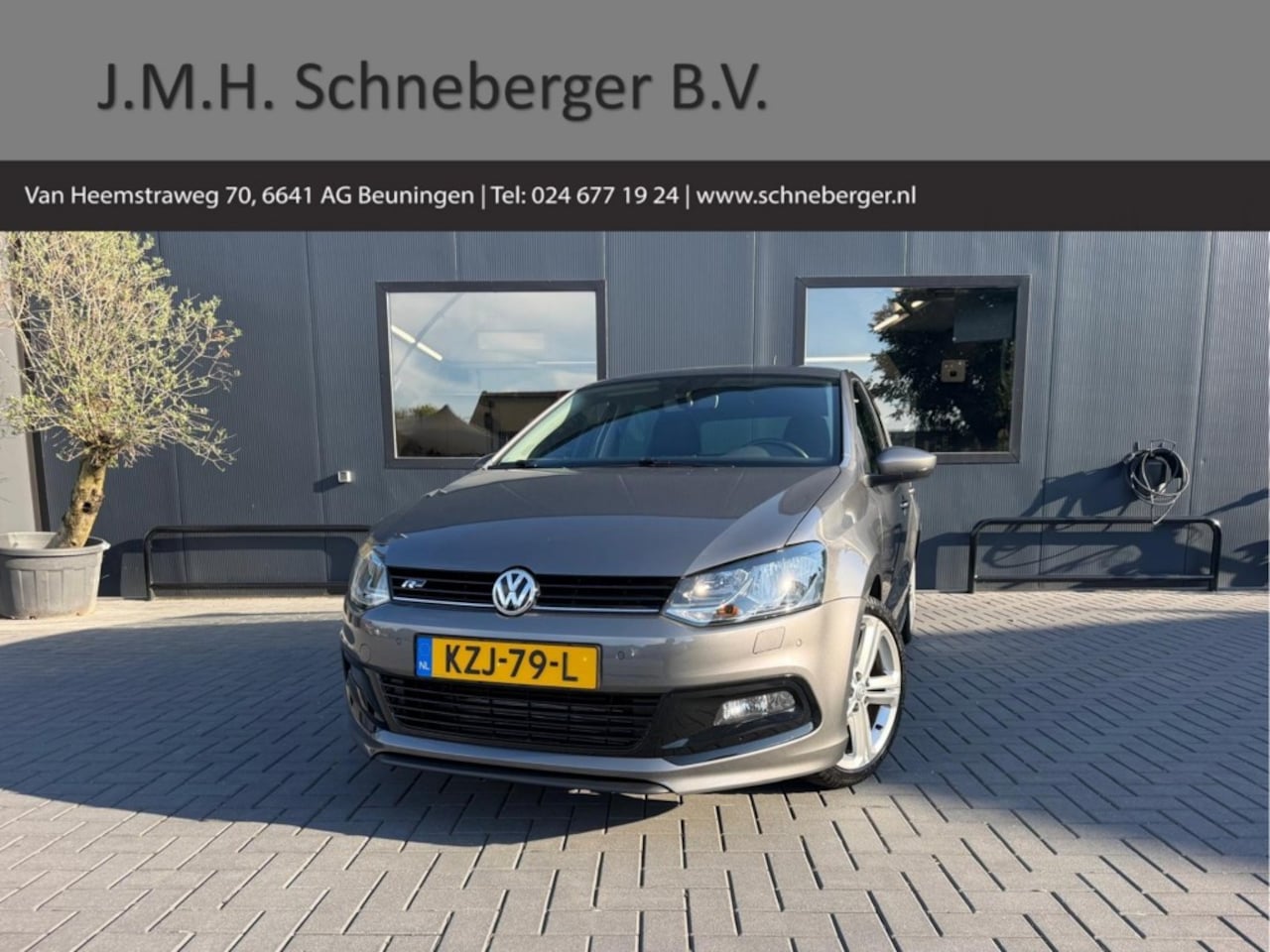 Volkswagen Polo - 1.2 TSI BlueMotion R-Line Edition / App Connect / Pdc / Cruise / Stoelverw. - AutoWereld.nl