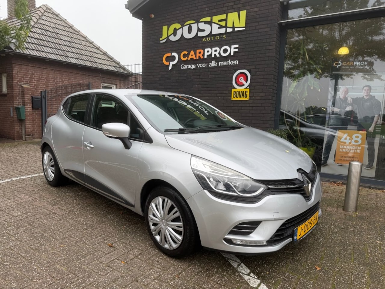 Renault Clio - 1.2 TCe Intens 1.2 TCE INTENS - AutoWereld.nl