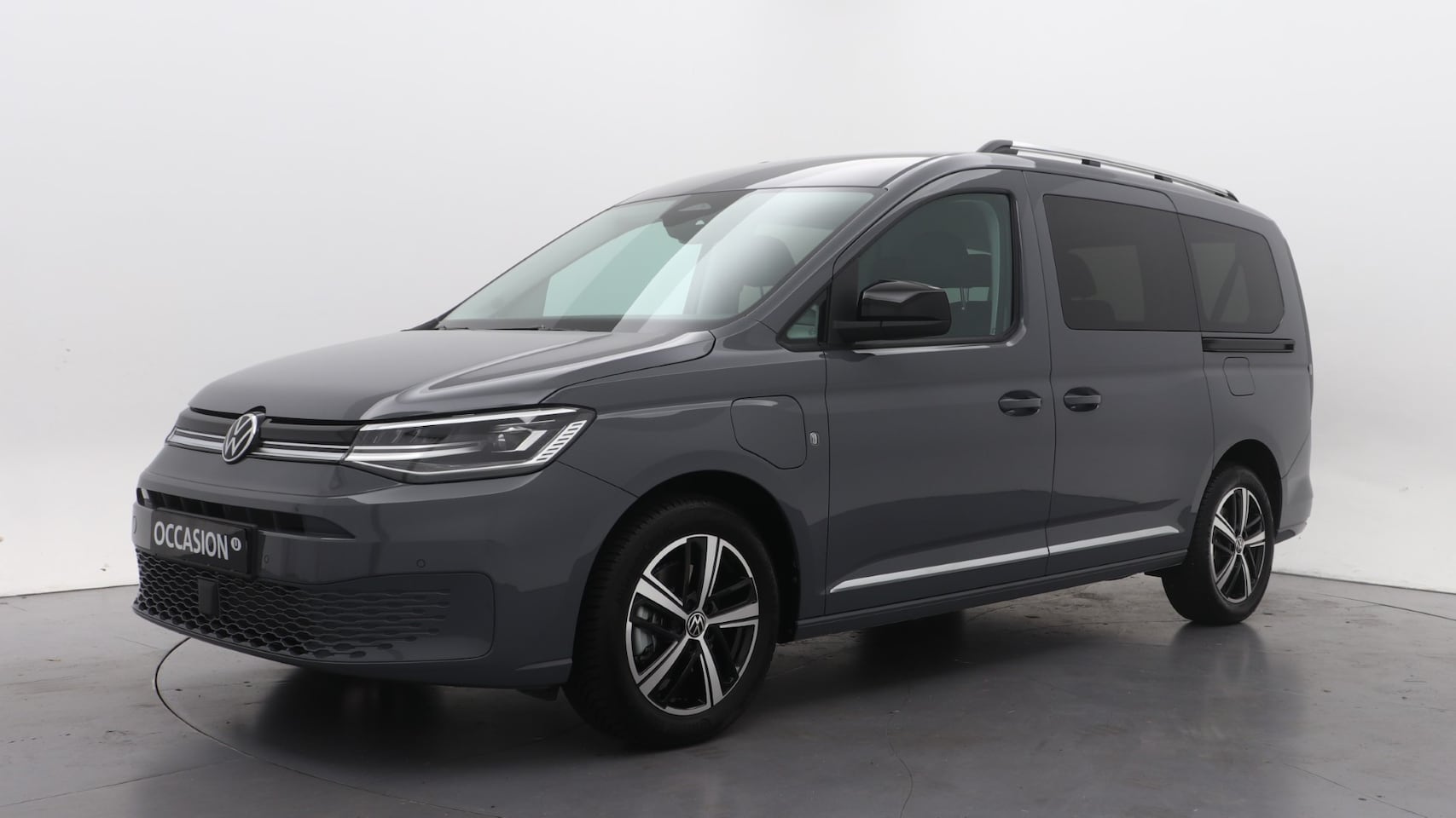 Volkswagen Caddy Maxi - Kombi L2H1 PHEV 1.5TSI 115pk DSG 19,7kWh Style / Direct leverbaar - AutoWereld.nl
