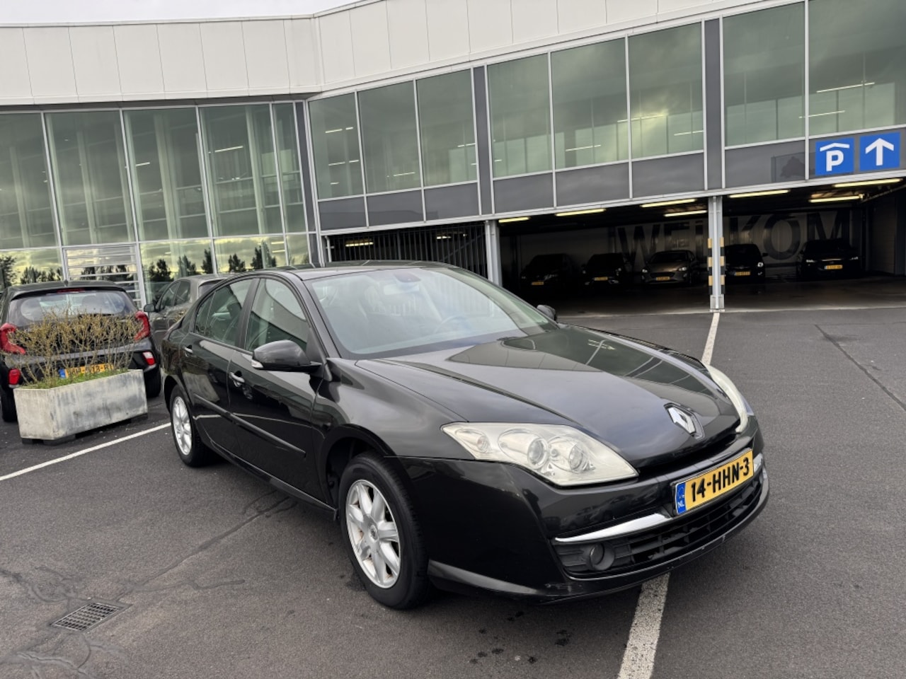 Renault Laguna - 1.6-16V Expression 1.6 16V Expression - AutoWereld.nl