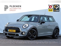 MINI Cooper - 1.5 Aut JCW - 136 pk * Led / Carplay / JCW Stoelen / PDC / Navi