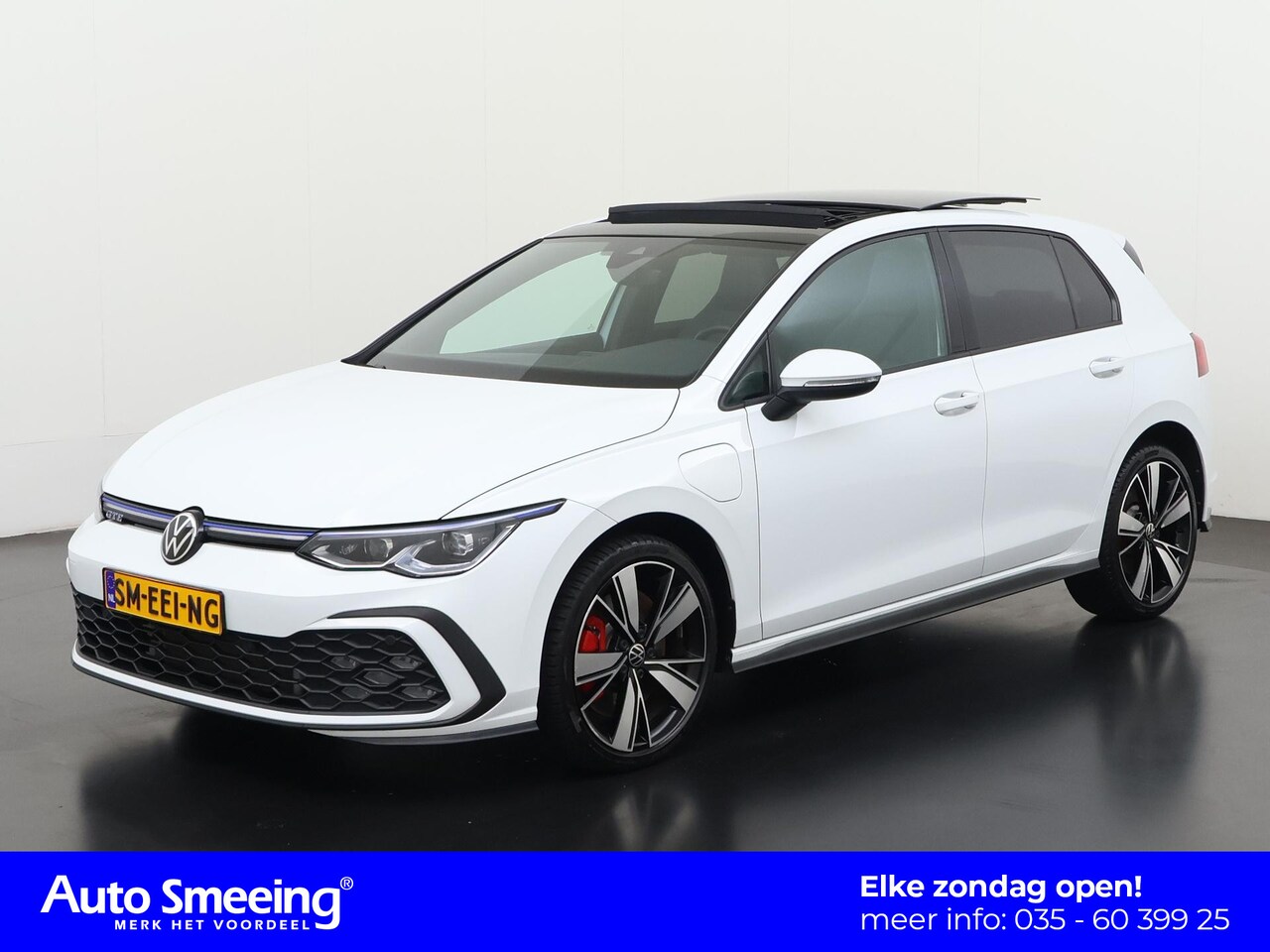 Volkswagen Golf - 1.4 eHybrid GTE | Panoramadak | IQ.Light | Trekhaak | Zondag open! - AutoWereld.nl