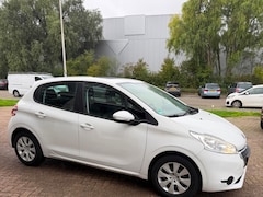 Peugeot 208 - 1.2 PureTech Blue Lease