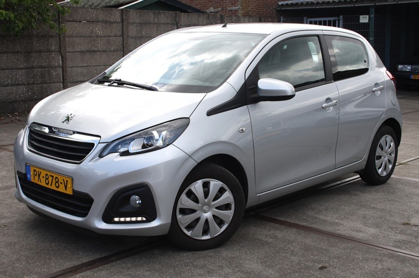Peugeot 108 - 1.0 e-VTi Active / NAP / Airco / Ondh. Voll. - AutoWereld.nl