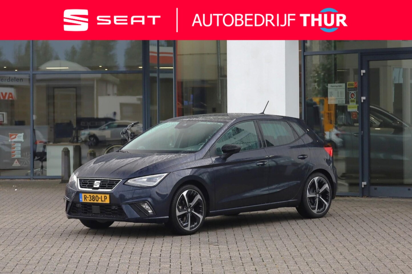 SEAT Ibiza - 1.0 EcoTSI FR Plus 95PK / 70kW, NL auto, 1e eigenaar, nieuw door ons geleverd en onderhoud - AutoWereld.nl