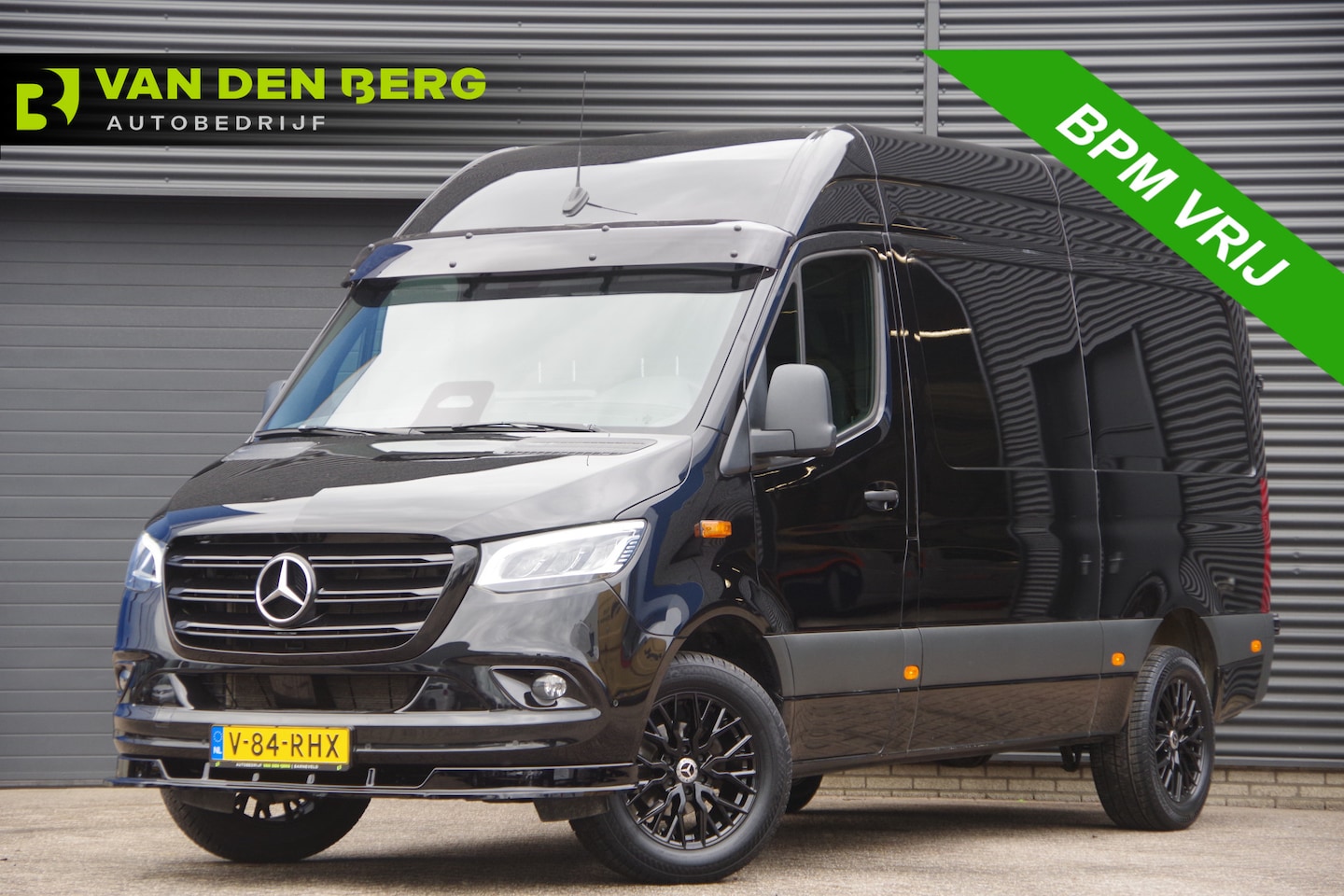 Mercedes-Benz Sprinter - 317 1.9 CDI L2H2 3-ZITS, FACELIFT, AUT. LED, STOELVERWARMING, ZONNEKLEP, CAMERA, NAVI, CRU - AutoWereld.nl