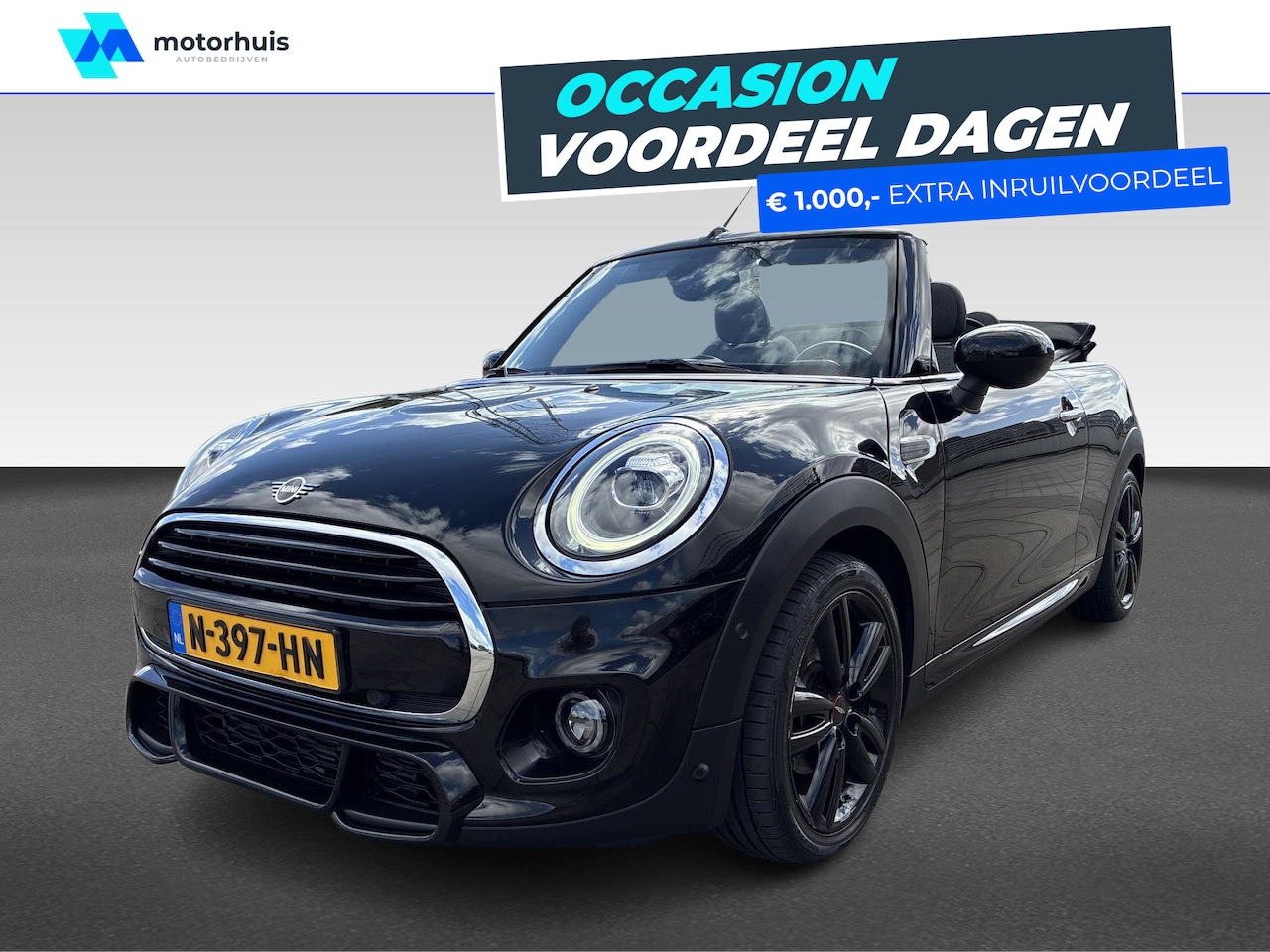 MINI Cabrio - 1.5 Cooper Sidewalk Edition | Airco (automatisch) | Connected services | Cruise control - AutoWereld.nl