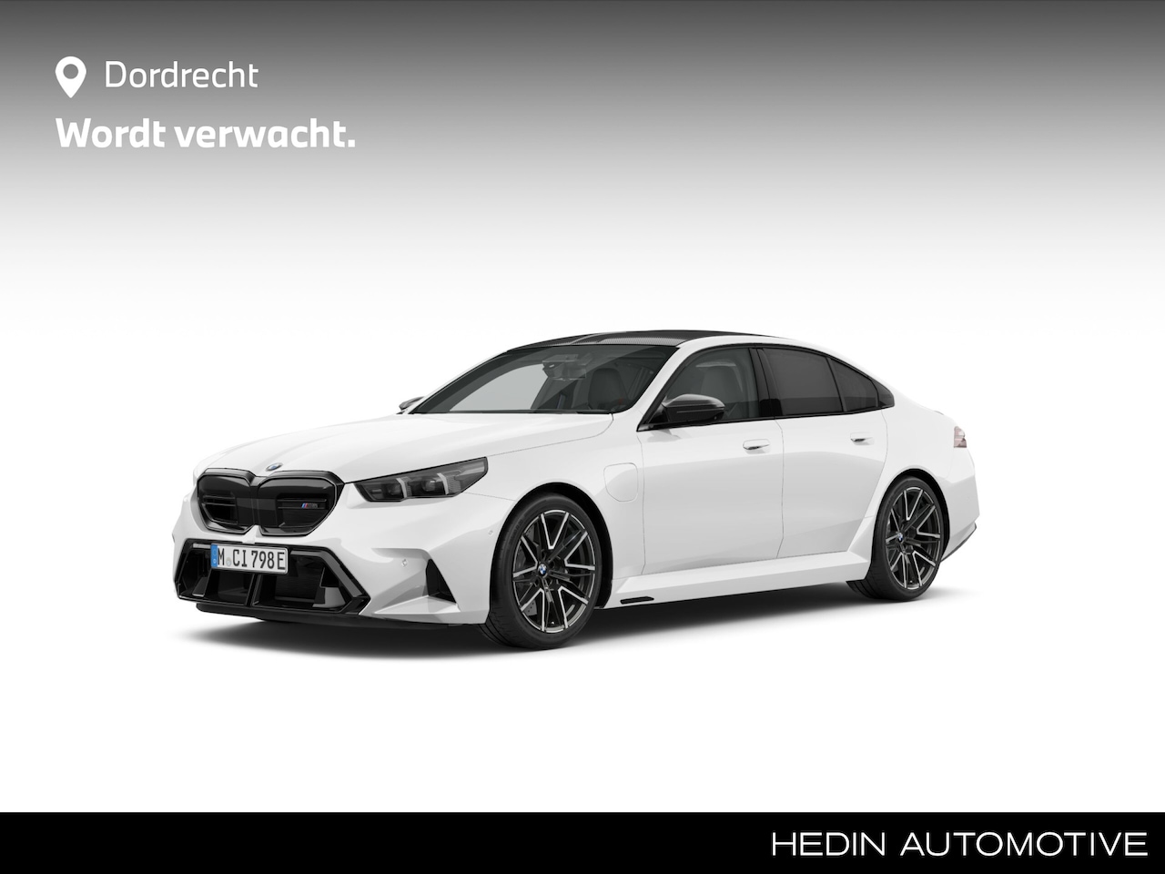 BMW M5 - 5-serie Sedan | Carbon Dak/Spiegels | Bowers & Wilkins Surround Sound System | Driving Ass - AutoWereld.nl