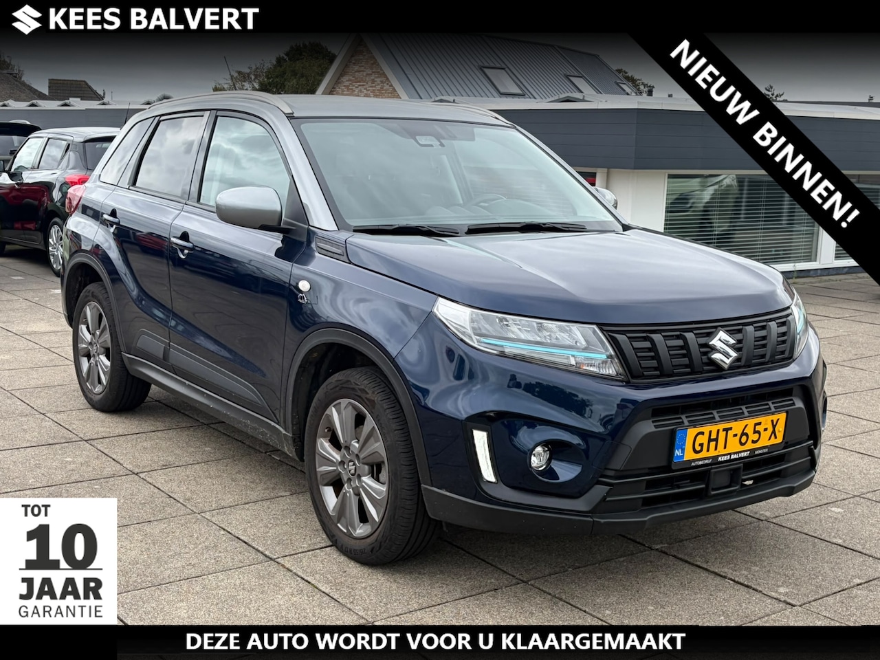 Suzuki Vitara - 1.5 Hybrid Select Rhino Edition Automaat | Parkeersensoren | - AutoWereld.nl