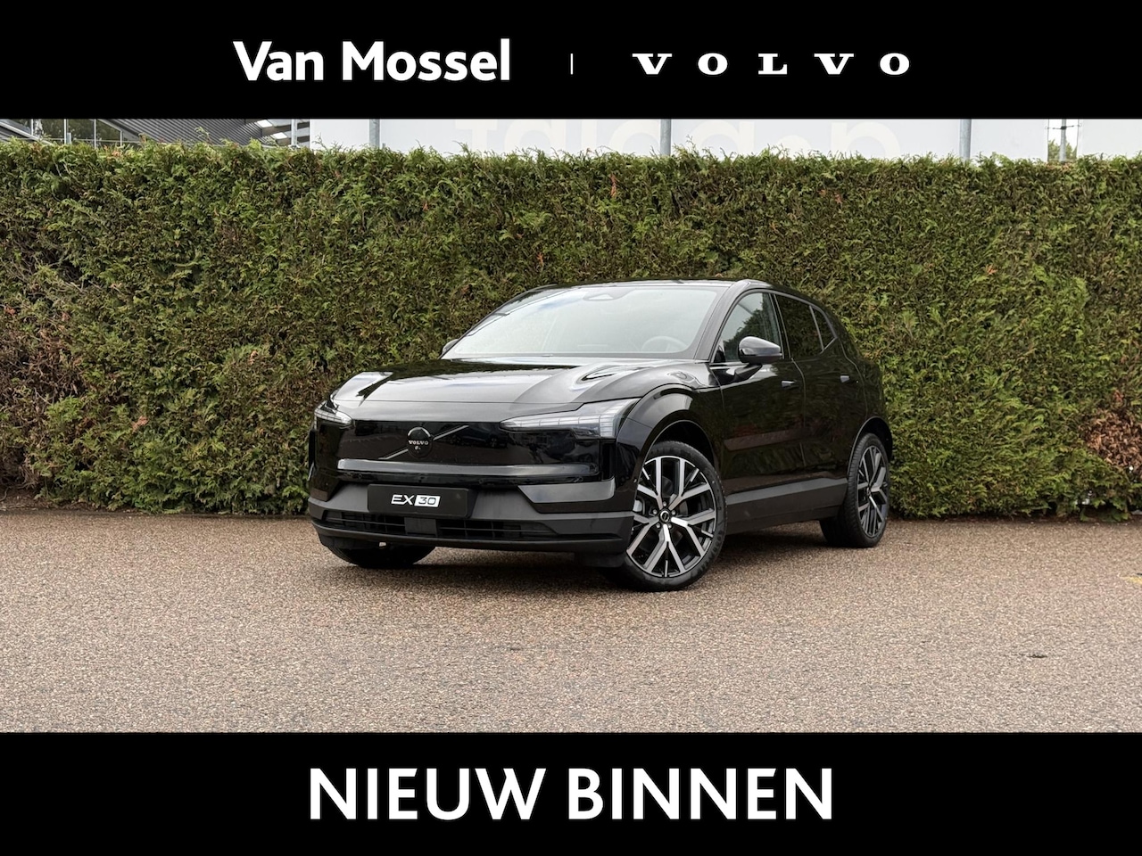 Volvo EX30 - P8 AWD Ultra Black Edition Europa 69 kWh P8 AWD Ultra Black Edition Europa 69 kWh - AutoWereld.nl