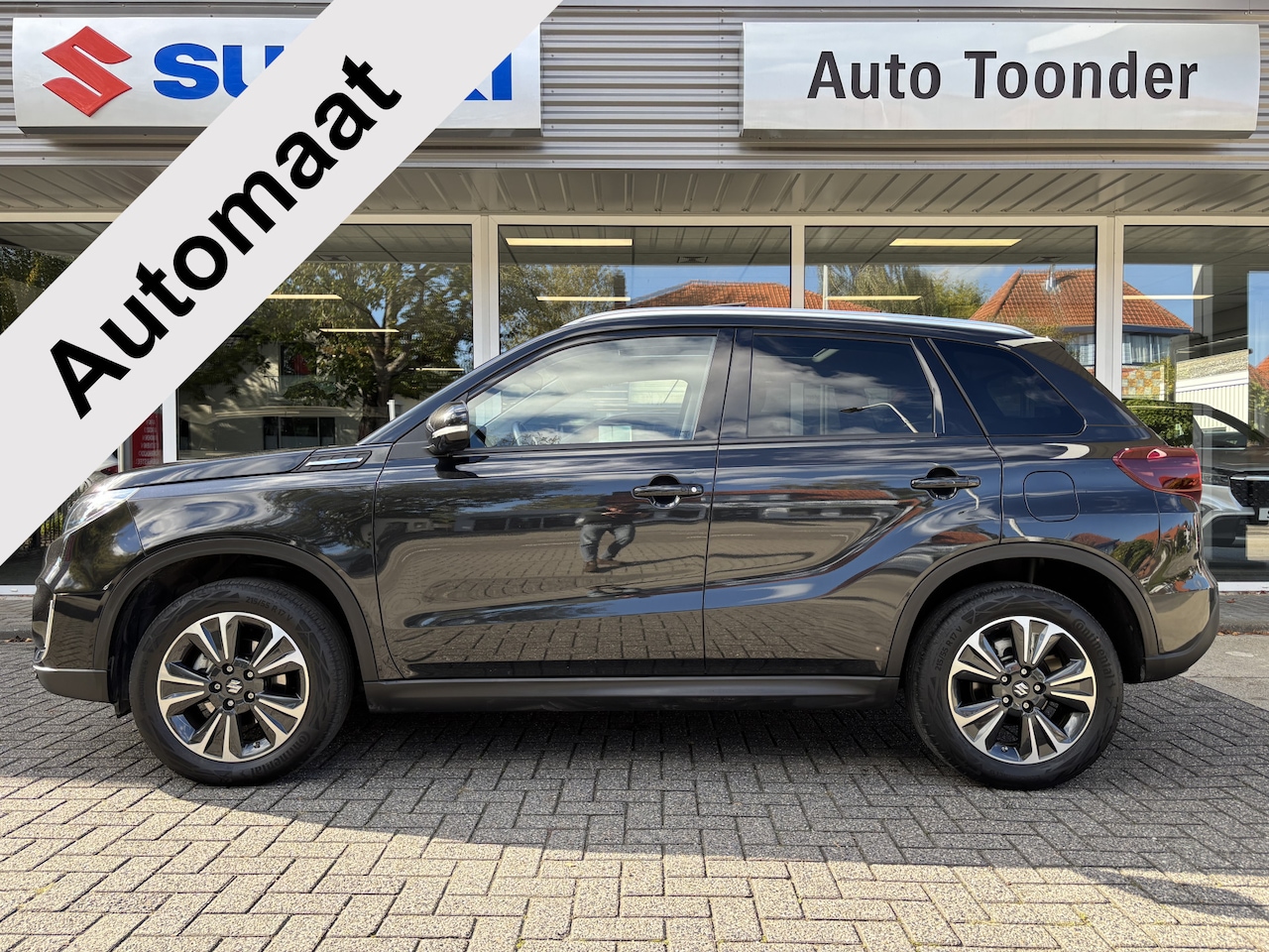Suzuki Vitara - Automaat 1.5 Hybrid Style | Trekhaak afneembaar | Pano/schuif-kanteldak - AutoWereld.nl