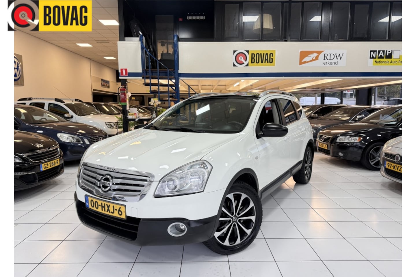 Nissan Qashqai - 2.0 Tekna 4WD Bovag Garantie Automaat Panoramadak - AutoWereld.nl