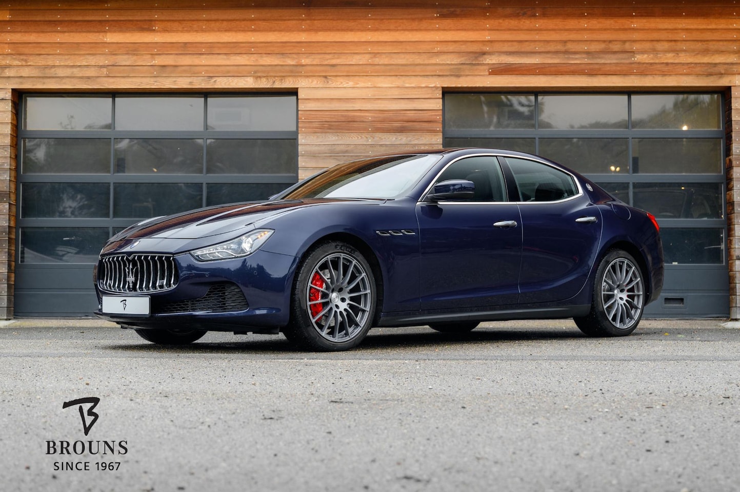 Maserati Ghibli - 3.0 V6 D |Skyhook|S/K-Dak|Sportuitlaat|CarPlay & AndroidAuto - AutoWereld.nl