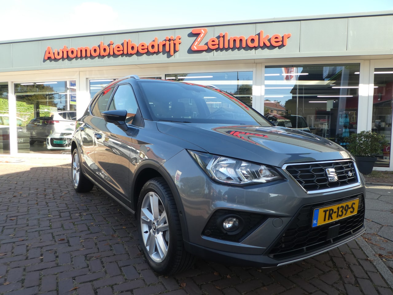SEAT Arona - 1.0 TSI FR Business Intense Automaat, Clima, Camera, - AutoWereld.nl
