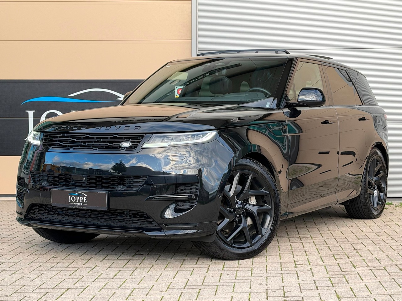 Land Rover Range Rover Sport - 3.0 P460e Dynamic SE PHEV |Pano|Headup|Softclose|Meridian|Blackpack|Trekhaak|Stoelventi - AutoWereld.nl