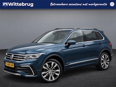 Volkswagen Tiguan - 1.4 TSI eHybrid R-Line Business+ / Pano / 360 Camera / Parkeersensoren V+A / Navigatie / L