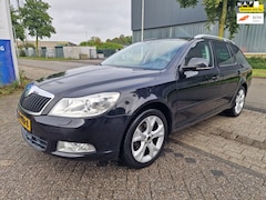 Skoda Octavia Combi - 1.2 TSI Elegance Business Line, Apk, Nap, Goed rijdend, Inruil mogelijk