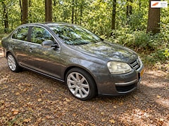 Volkswagen Jetta - 1.4 TSI Comfortline Business