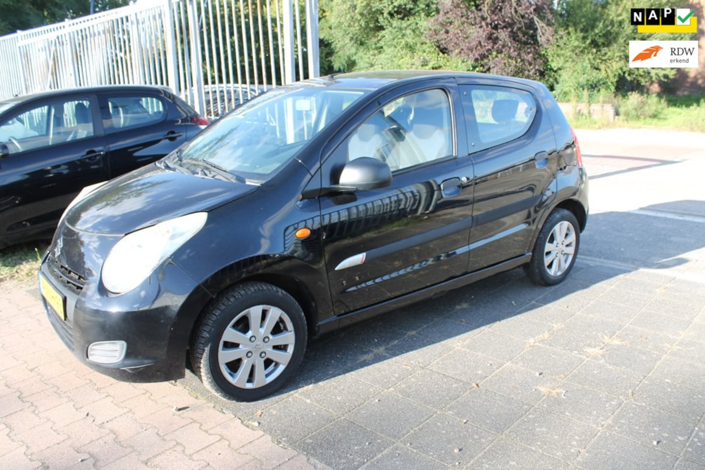 Suzuki Alto - 1.0 Celebration VVT 1.0 Celebration VVT - AutoWereld.nl