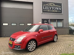 Suzuki Swift - 1.6 Sport | Keyless | Navi | Cruise | Airco