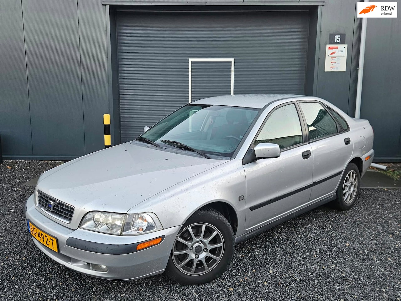 Volvo S40 - 1.8 1ste eig Boekjes compleet - AutoWereld.nl