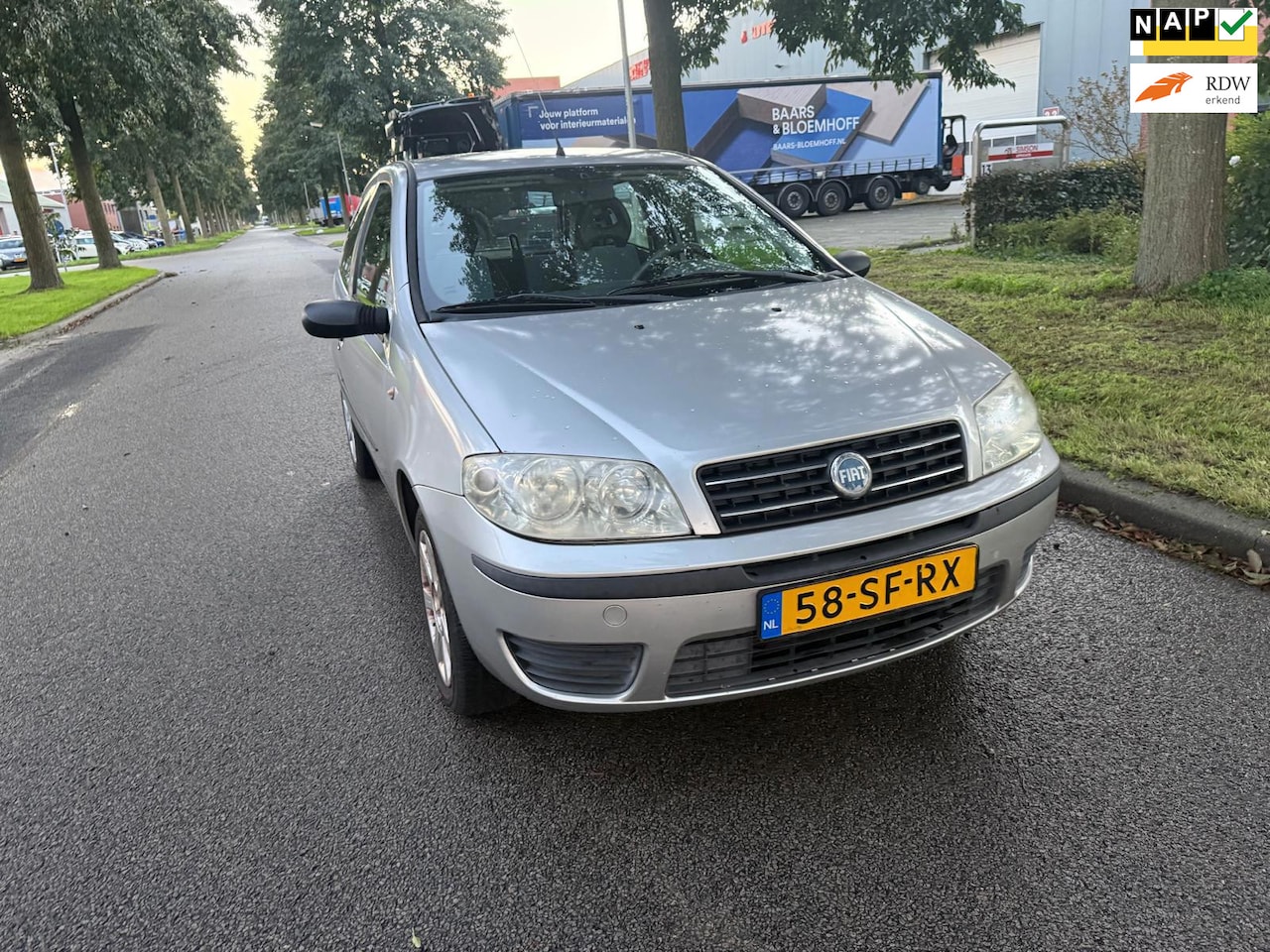 Fiat Punto - 1.2 Dynamic 91000 km nap - AutoWereld.nl