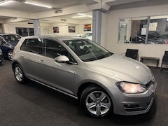 Volkswagen Golf - 1.2 TSI Highline*NAP*Navi*Alcantara