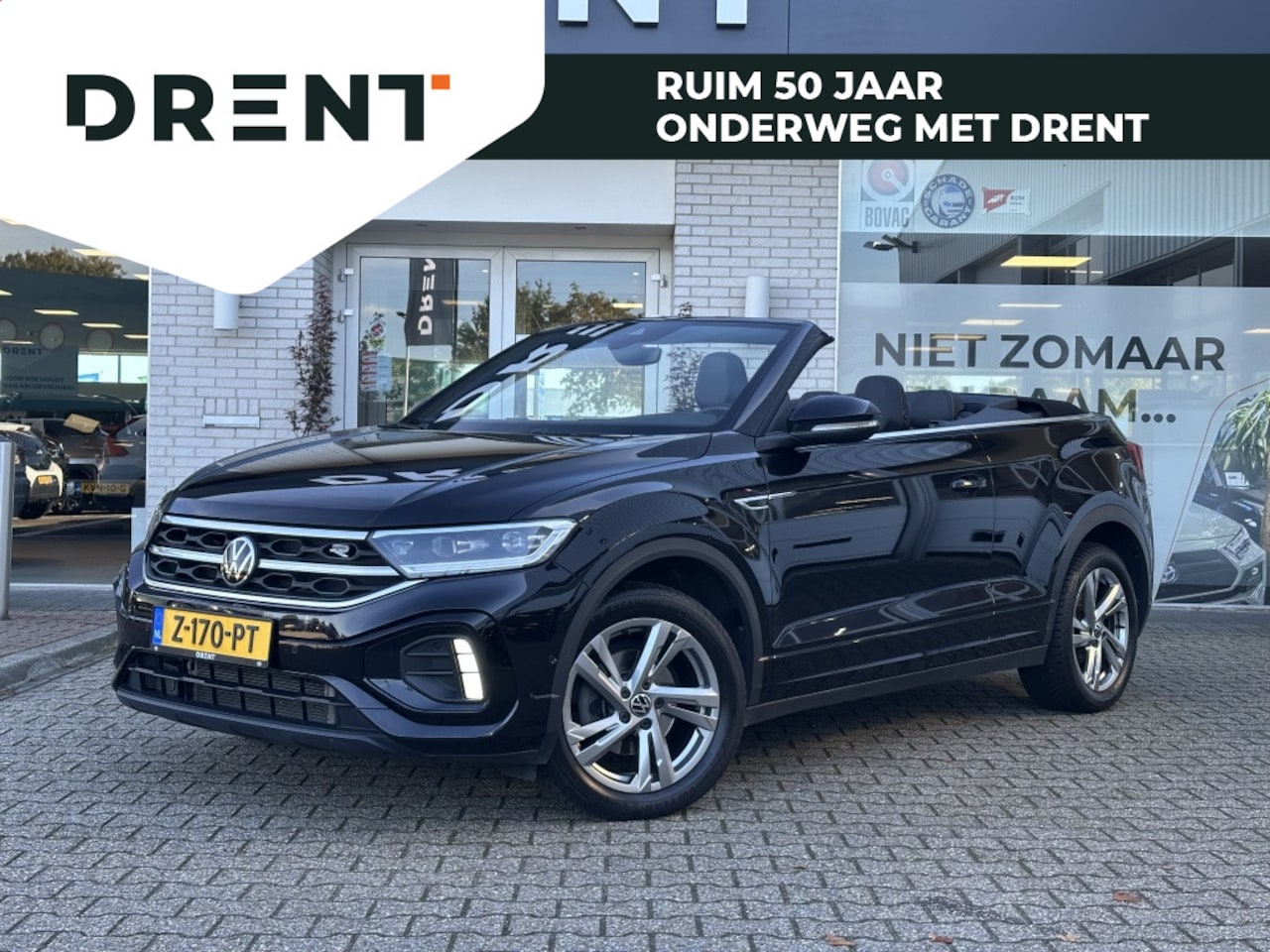 Volkswagen T-Roc Cabrio - 1.5 TSI R-Line automaat | 150PK | Virtual Cockpit | Trekhaak - AutoWereld.nl