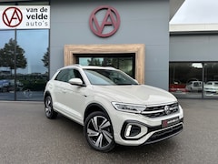 Volkswagen T-Roc - 1.5 TSI 150pk DSG R-Line | Camera | Keyless | Elek. Achterklep | Dode hoek | Rijklaar incl