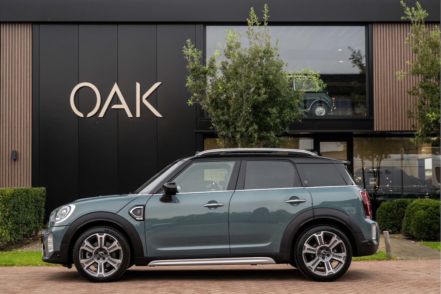 MINI Countryman - 2.0 Cooper S ALL4 Yours | Navi | Panorama | Lounge Leder | Memory | H&K | Head-Up | 19"LM - AutoWereld.nl