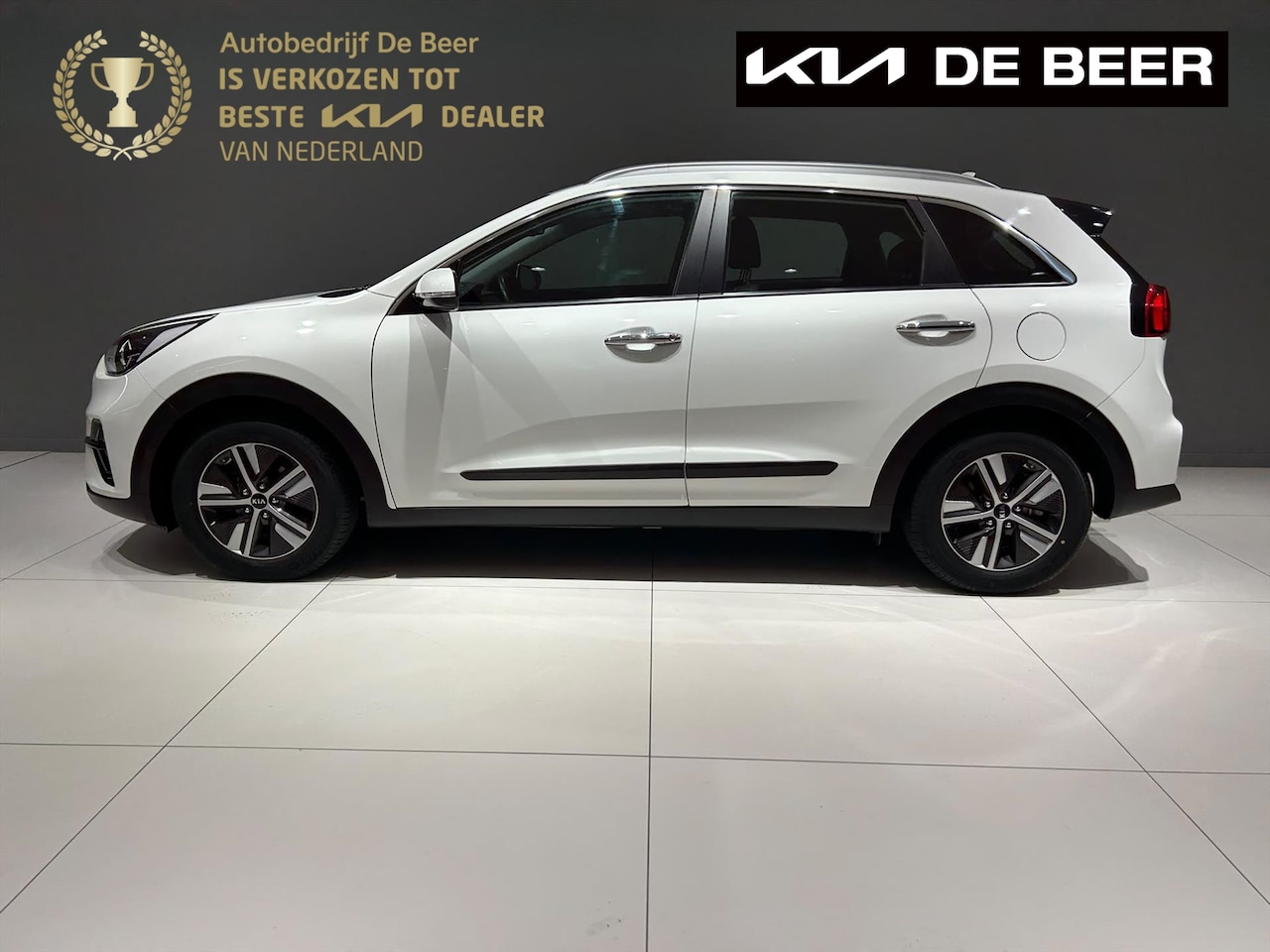 Kia Niro - 1.6 GDi Hybrid 141pk DCT6 DynamicLine Navi/ Clima/ Cruise - AutoWereld.nl