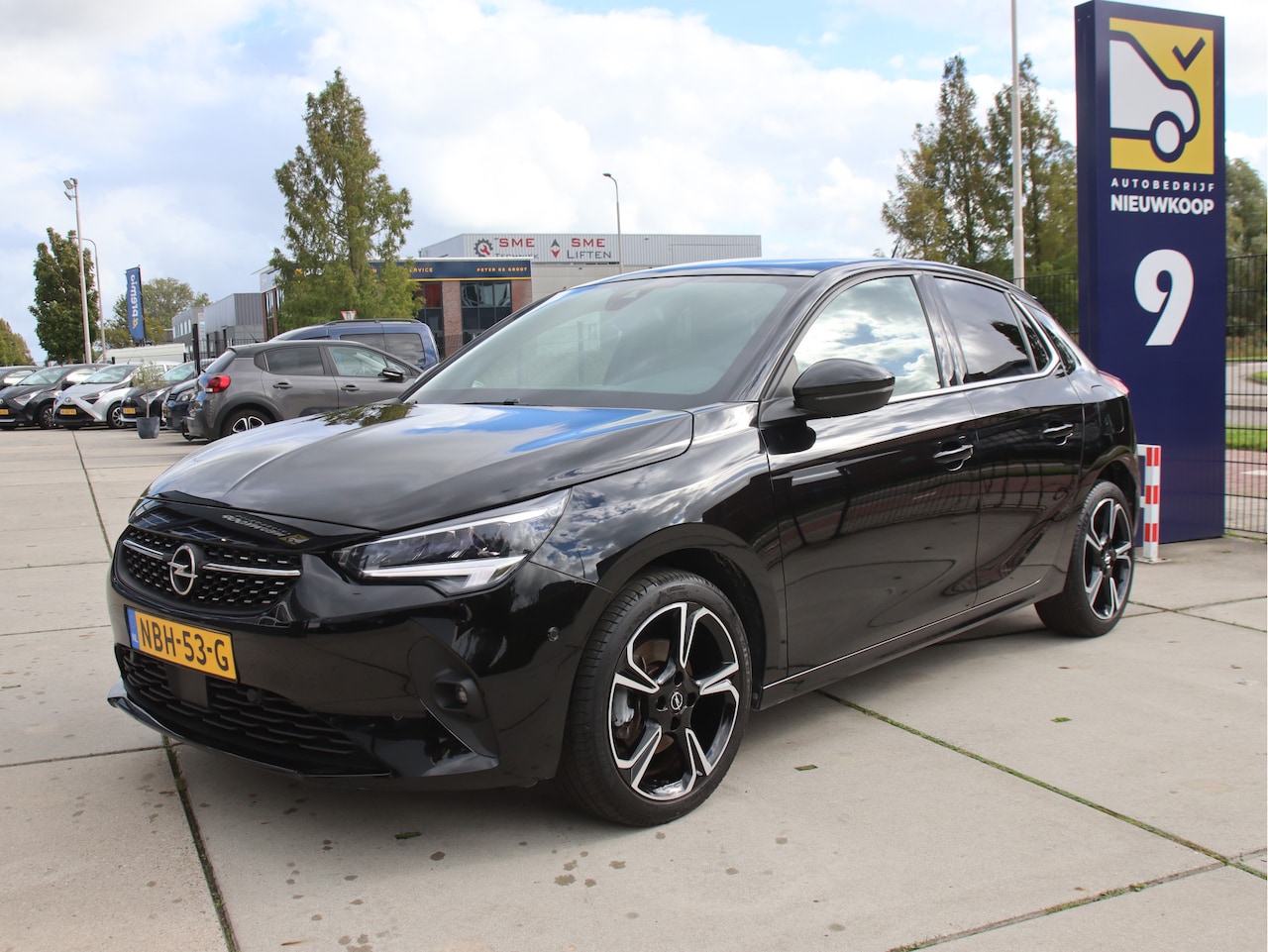 Opel Corsa - 1.2 GS Line Pano, Carplay, Camera, Lane assist Herfstactie! - AutoWereld.nl