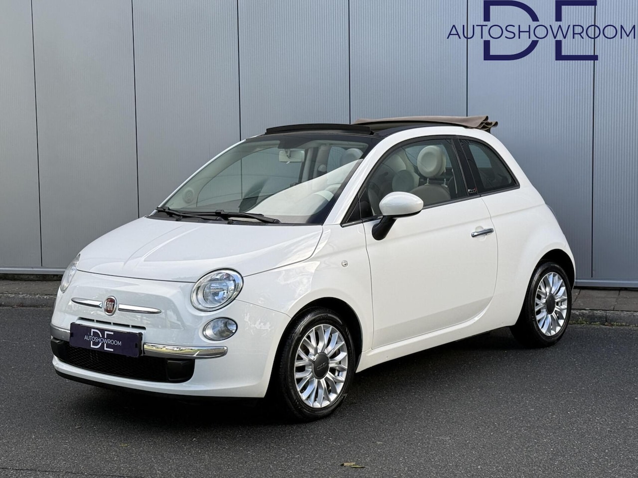 Fiat 500 C - 0.9 TwinAir Turbo Lounge | Automaat | Leder | Clima - AutoWereld.nl