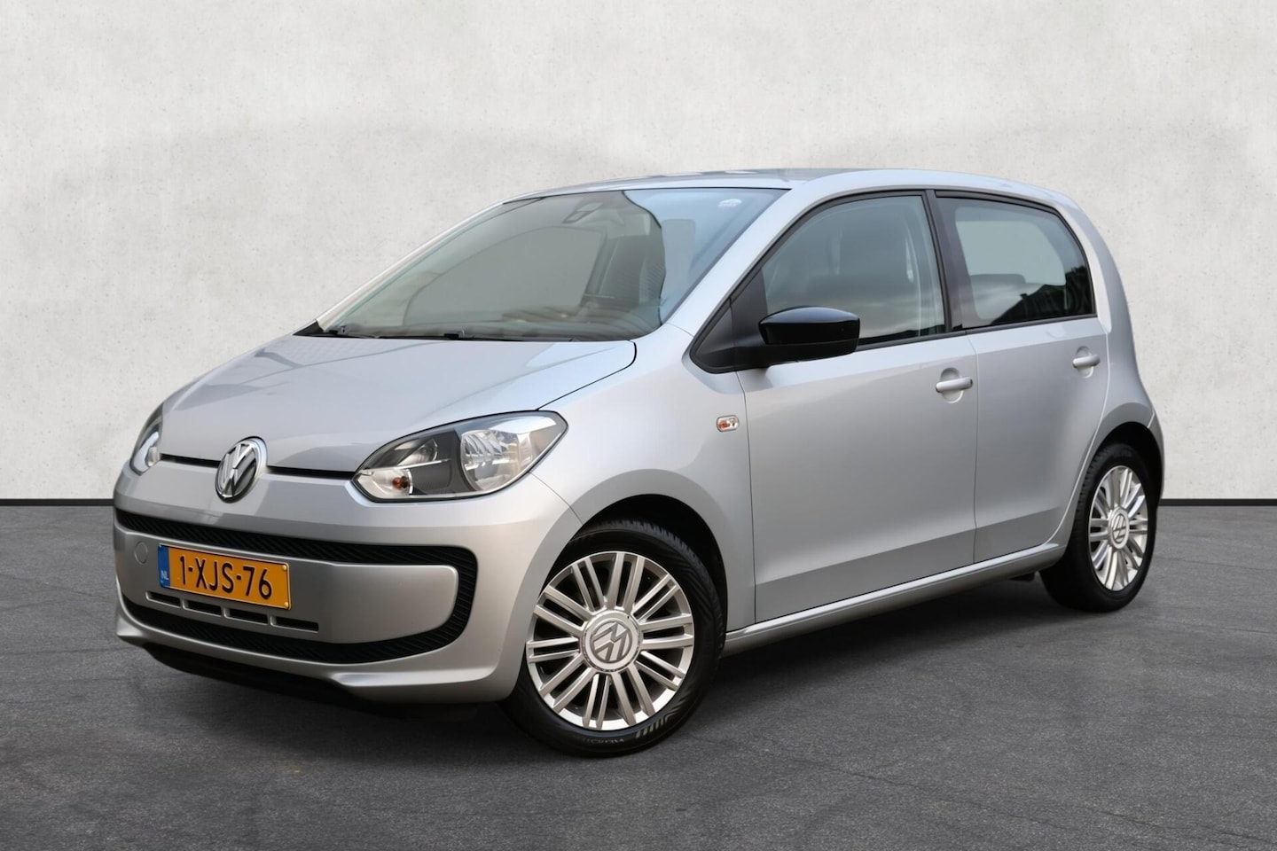Volkswagen Up! - 1.0 move up! BlueMotion | NAVI | AIRCO | NAP| - AutoWereld.nl