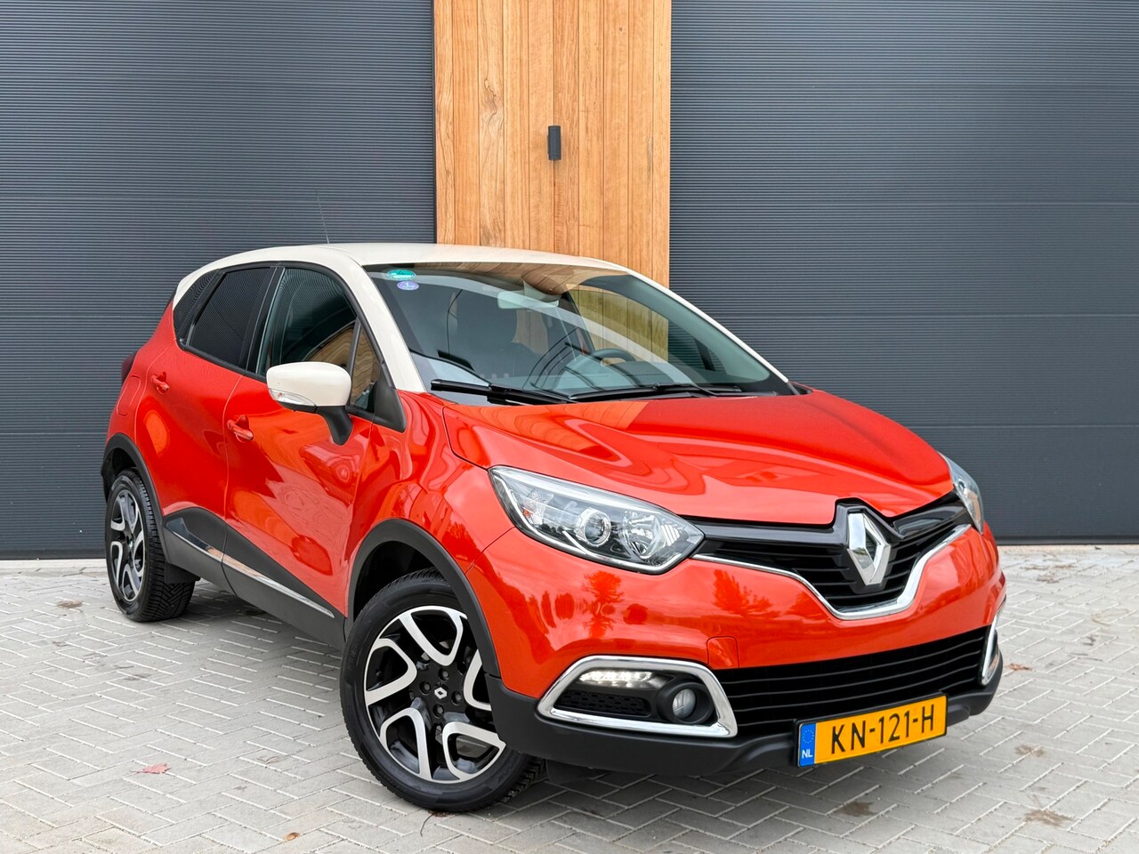 Renault Captur - 0.9 TCe Dynamique (bj 2016) Camera|Clima|R-Link|Leuke auto! - AutoWereld.nl
