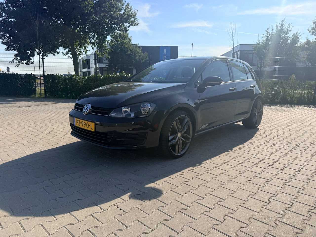 Volkswagen Golf - 1.2 TSI Trendline 1.2 TSI Trendline - AutoWereld.nl