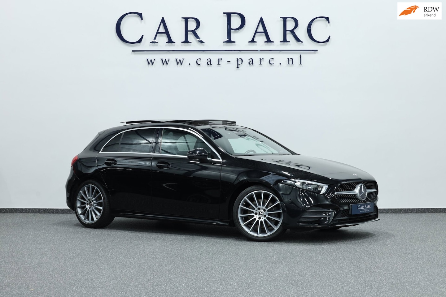 Mercedes-Benz A-klasse - 220 AMG MULTIBEAM/VIRTUAL/SFEER/PANO/LEER+S.VERWARMING+MEMORY/19" LMV/CAM/ACC/ECC/12 MDN G - AutoWereld.nl