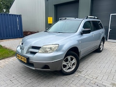 Mitsubishi Outlander Sport - 2.0 Invite+