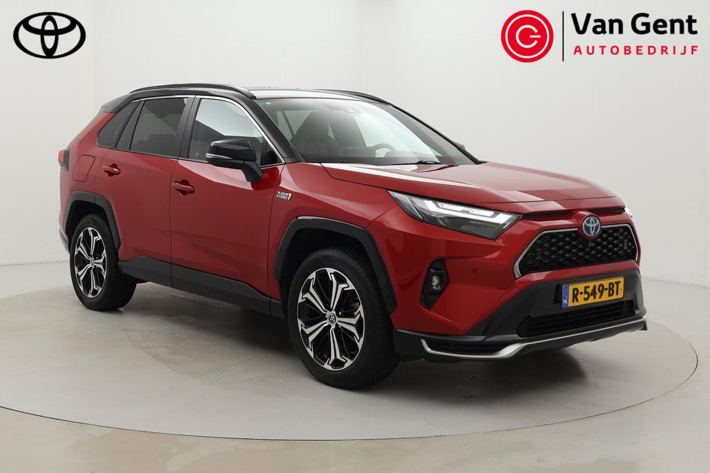 Toyota RAV4 - 2.5 Plug-in Hybrid AWD Bi-Tone Plus | Trekhaak | Dodehoek detectie | JBL | Head-up display - AutoWereld.nl