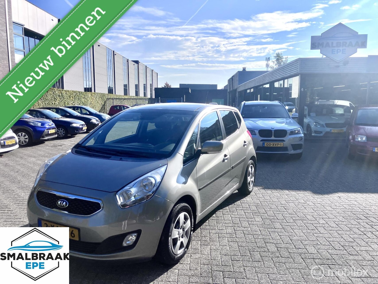 Kia Venga - 1.6 CVVT World Cup Edition LAGE KM-STAND - AutoWereld.nl