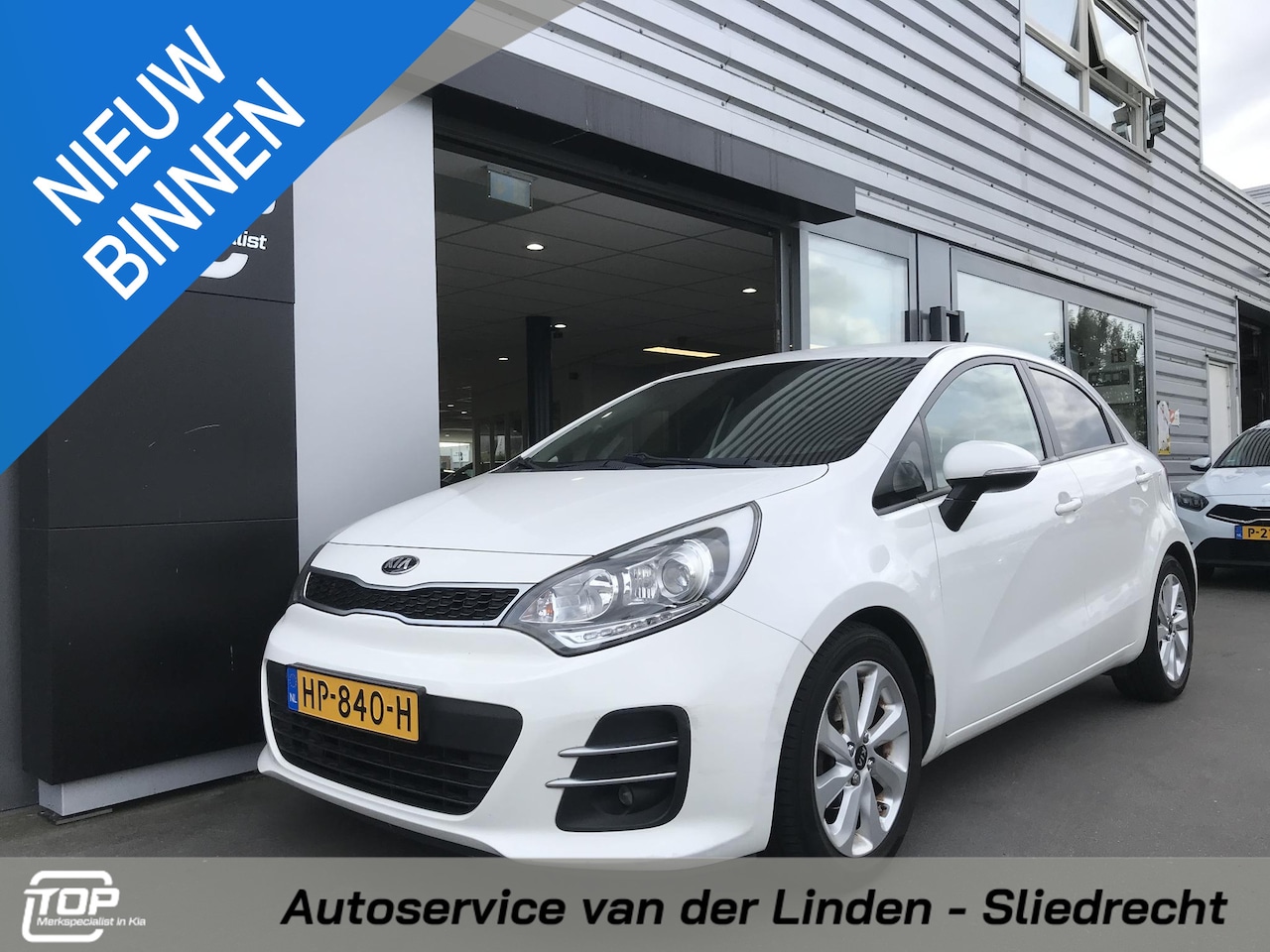 Kia Rio - 1.2 ExecutiveLine Navi Stoelverwarming - AutoWereld.nl