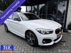 BMW 1-serie - 120i Edition M Sport |PANO|CARPLAY|CAM|PERFORM.|