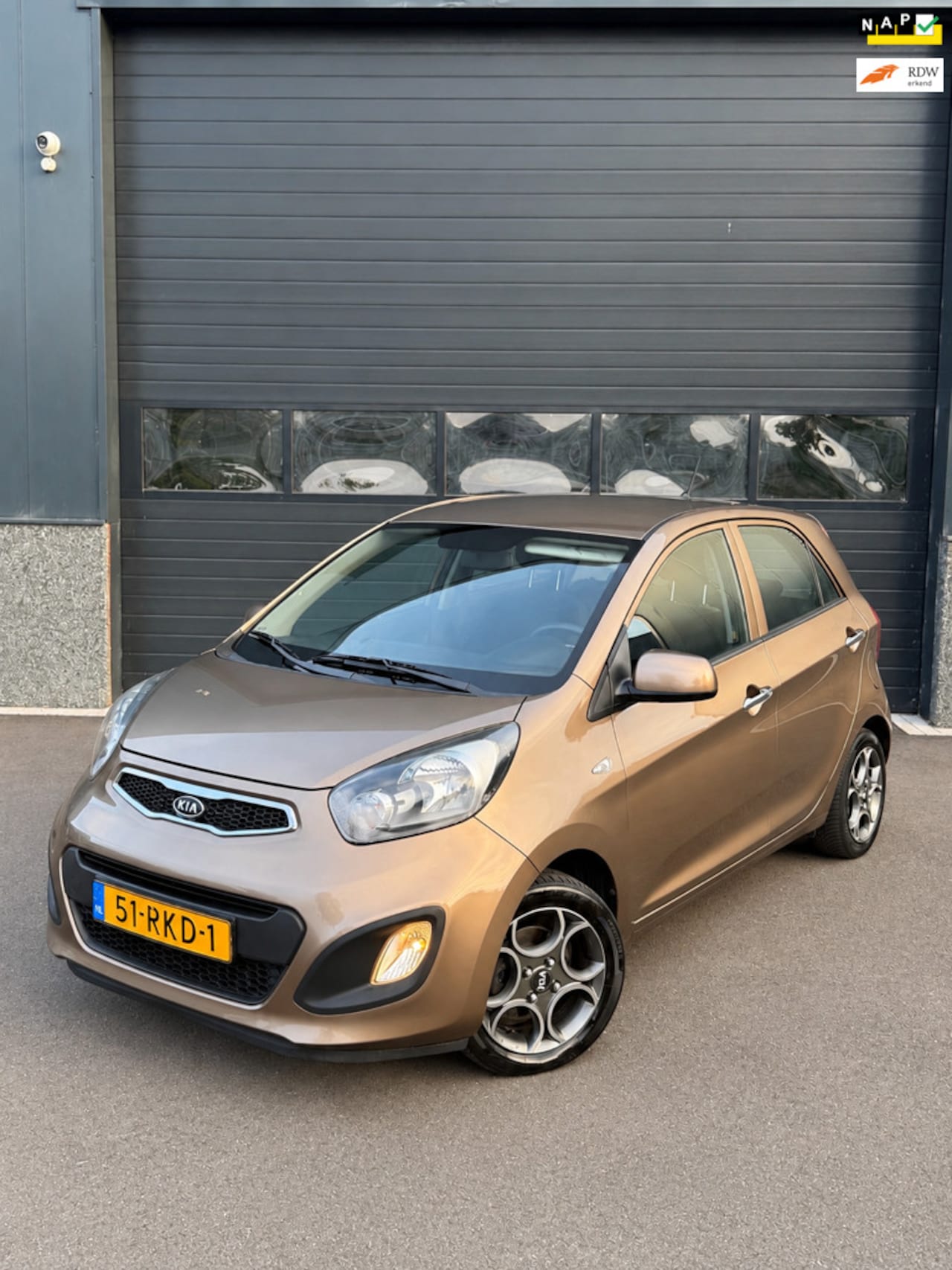 Kia Picanto - 1.2 CVVT• 1e eigenaar • NAP • Weinig KM• Unieke kleur! - AutoWereld.nl
